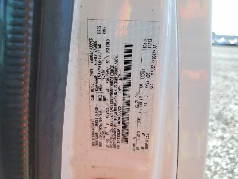 2010 Ford Econoline E350 Super Duty Van