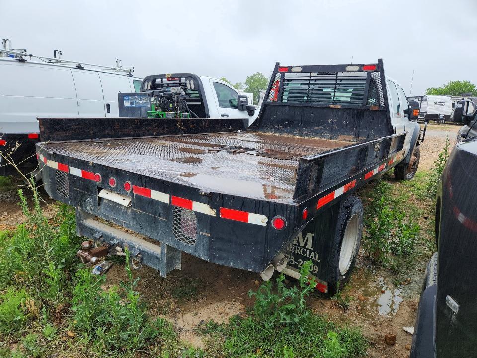 2015 Ford F450 Super Duty Flatbed Truck