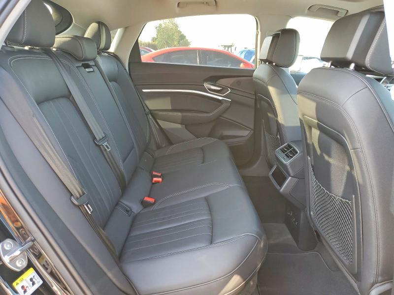 2022 Audi E-tron Sportback Premium