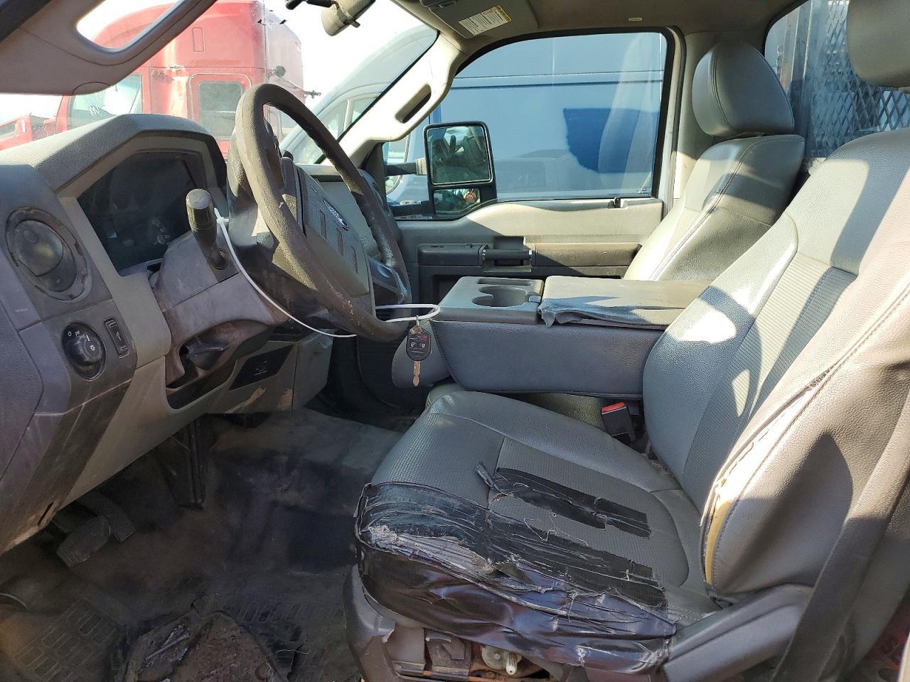 2015 Ford F450 Super Duty Flatbed Truck