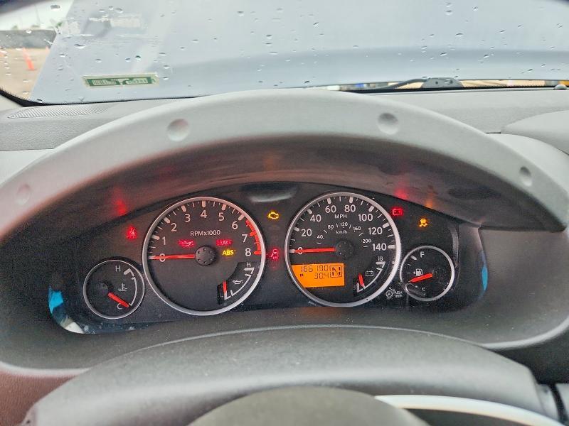 2012 Nissan Pathfinder s