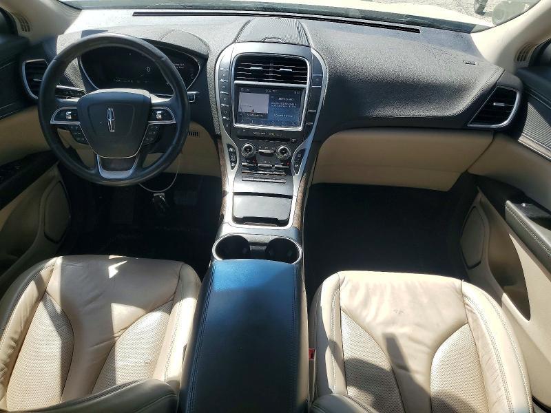 2019 Lincoln Nautilus Select