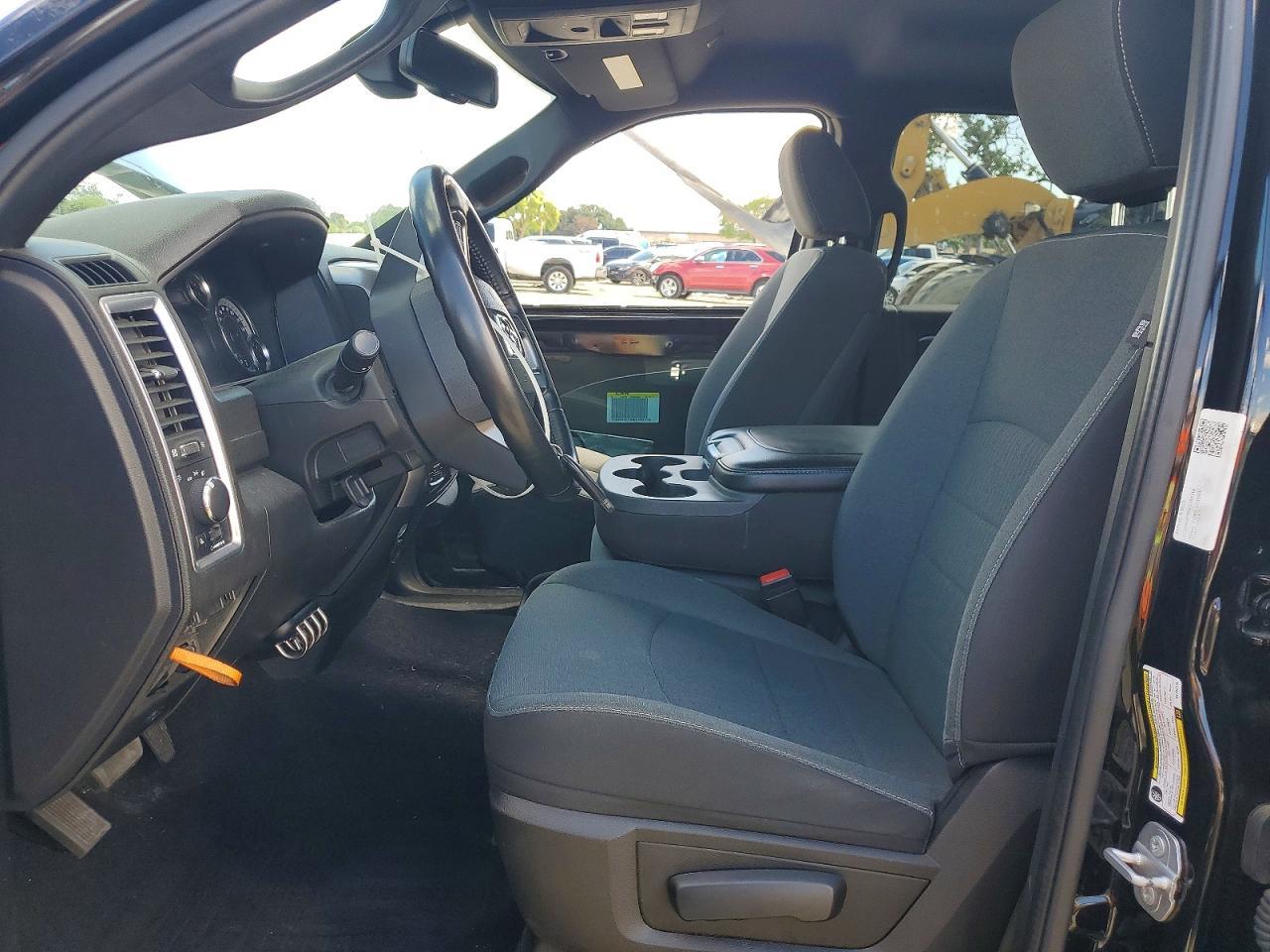 2022 Dodge RAM 1500 Classic SLT
