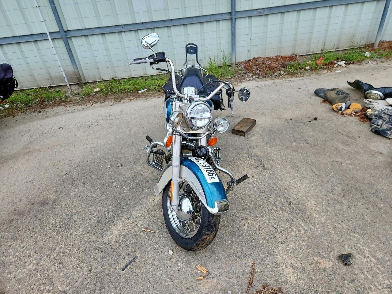 2004 Harley-Davidson Flstc