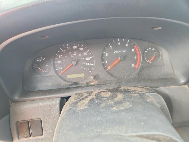 2001 Nissan Frontier XE