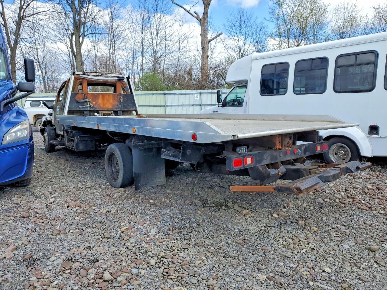 2004 Chevrolet C5500 C5C042