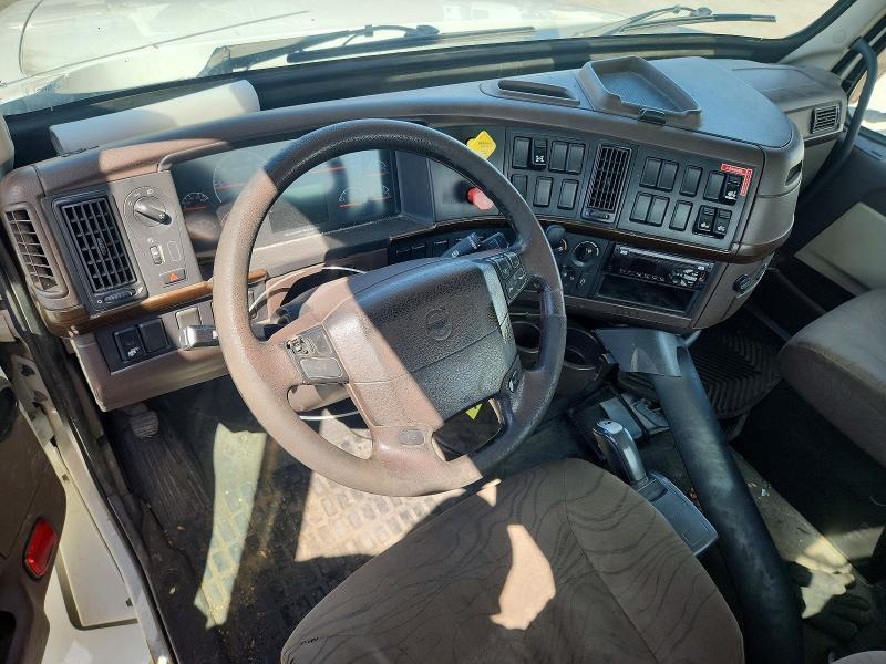 2016 Volv O vnl Semi Truck