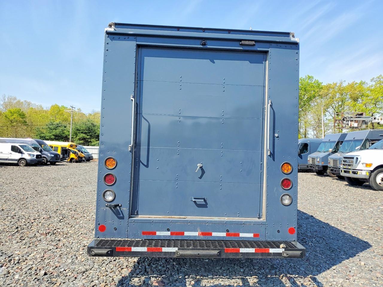 2021 Ford Transit Delivery Truck