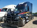 2020 Freigliner Cascadia 126