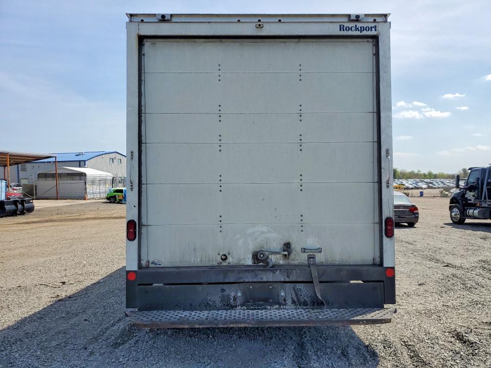 2022 Ford E450 Delivery Truck