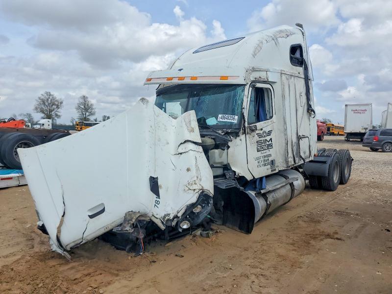 2006 Freightliner CST120 Semi Truck