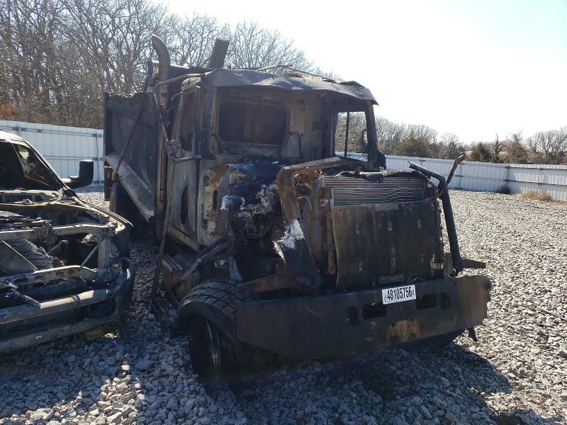 2020 Western Star 4700 Dump Truck