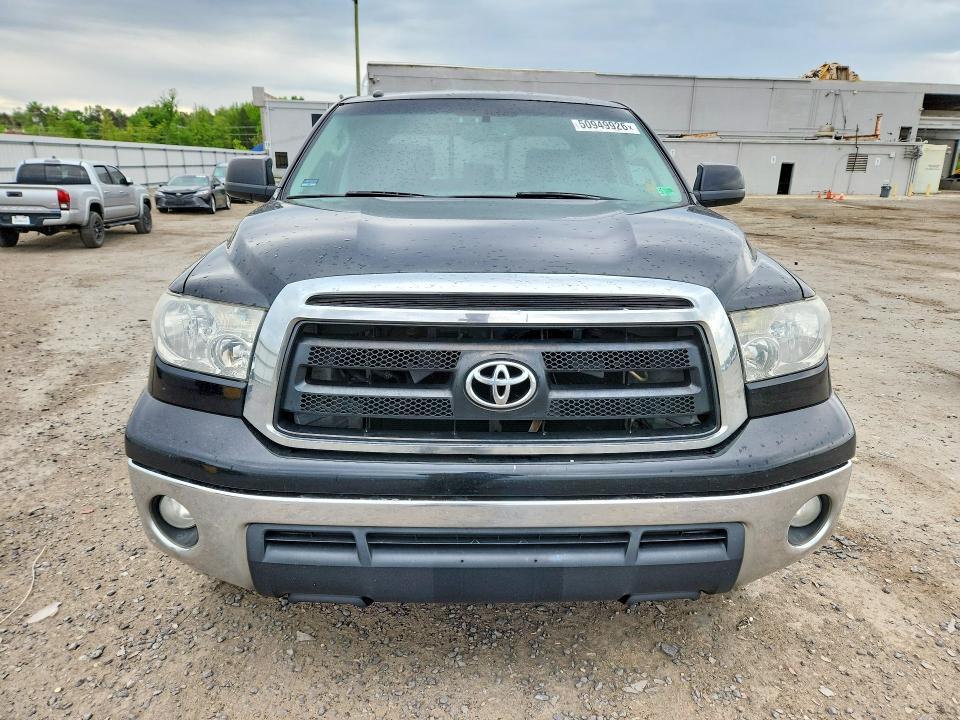 2012 Toyota Tundra Double cab SR5