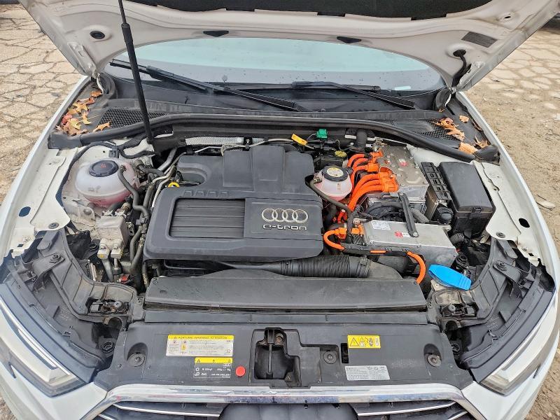 2018 Audi A3 E-tron Premium Plus