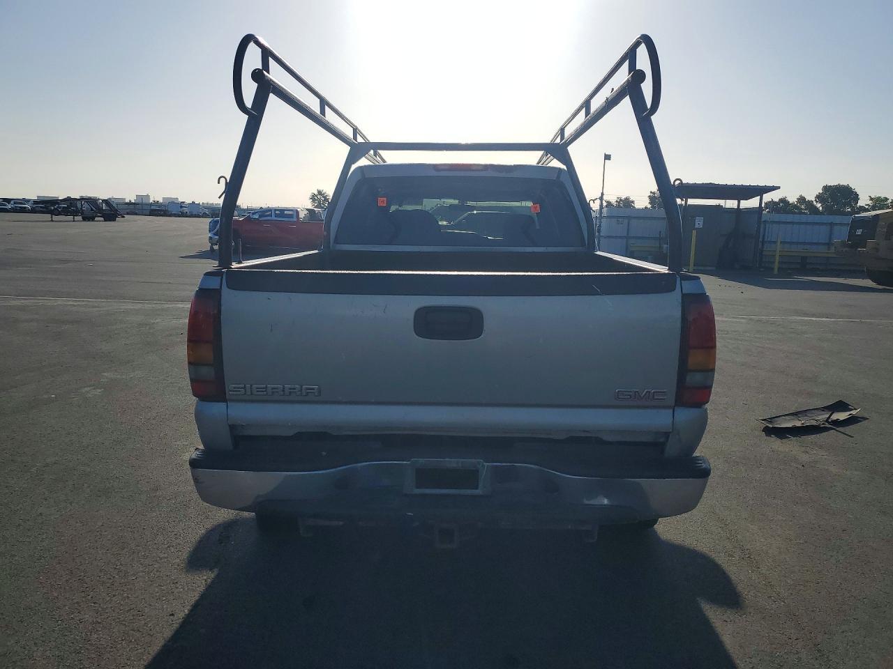 2006 GMC Sierra C2500 Heavy Duty