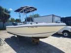 2004 Polar PS1900CC-Boat