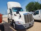 2017 Peterbilt 579 Semi Truck