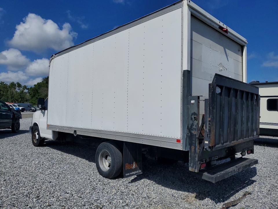 2012 Chevrolet Express G3500 BOX Truck