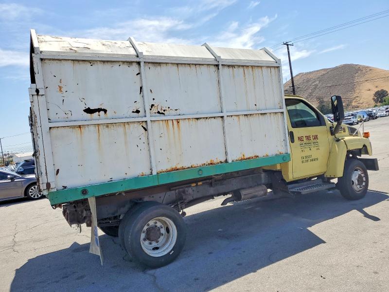 2003 GMC C5500 Chipper Truck