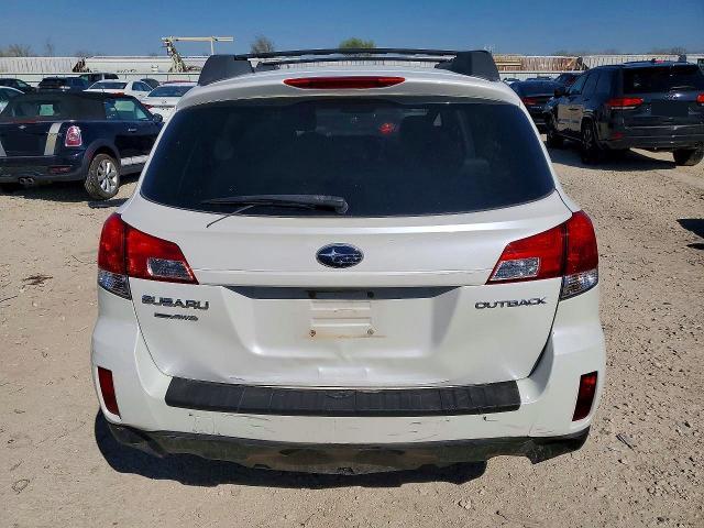2010 Subaru Outback 2.5i Limited