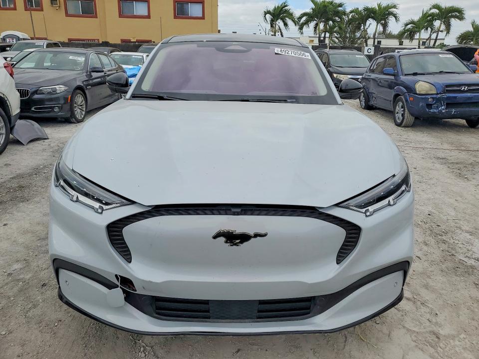 2022 Ford Mustang Mach-e California Route 1