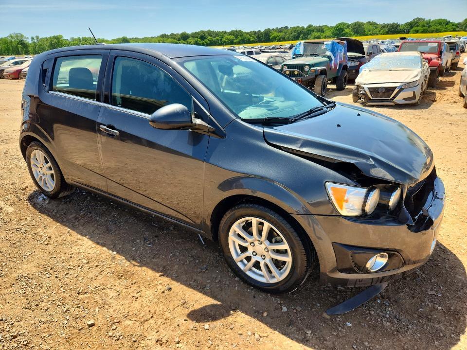 2016 Chevrolet Sonic lt