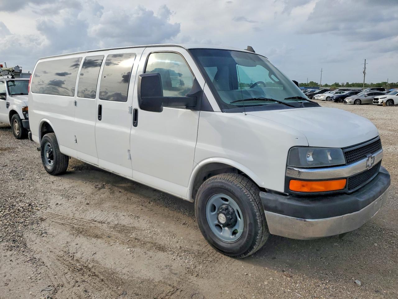 2016 Chevrolet Express G3500 LT