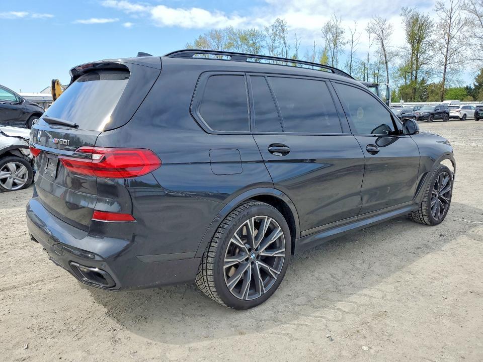 2020 BMW X7 M50i
