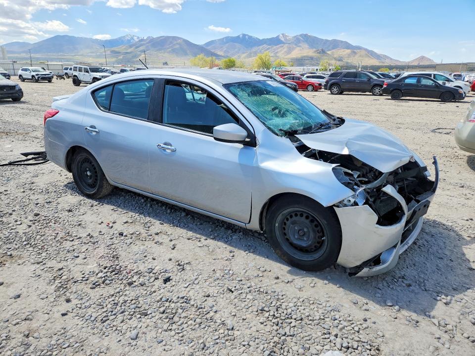 2017 Nissan Versa 1.6 sv