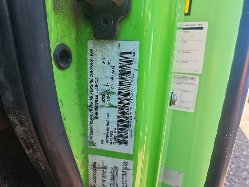 2007 International 4300 BOX Truck