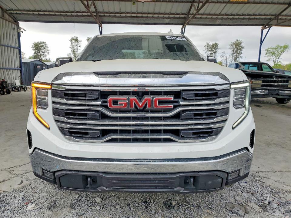 2024 GMC Sierra K1500 SLT