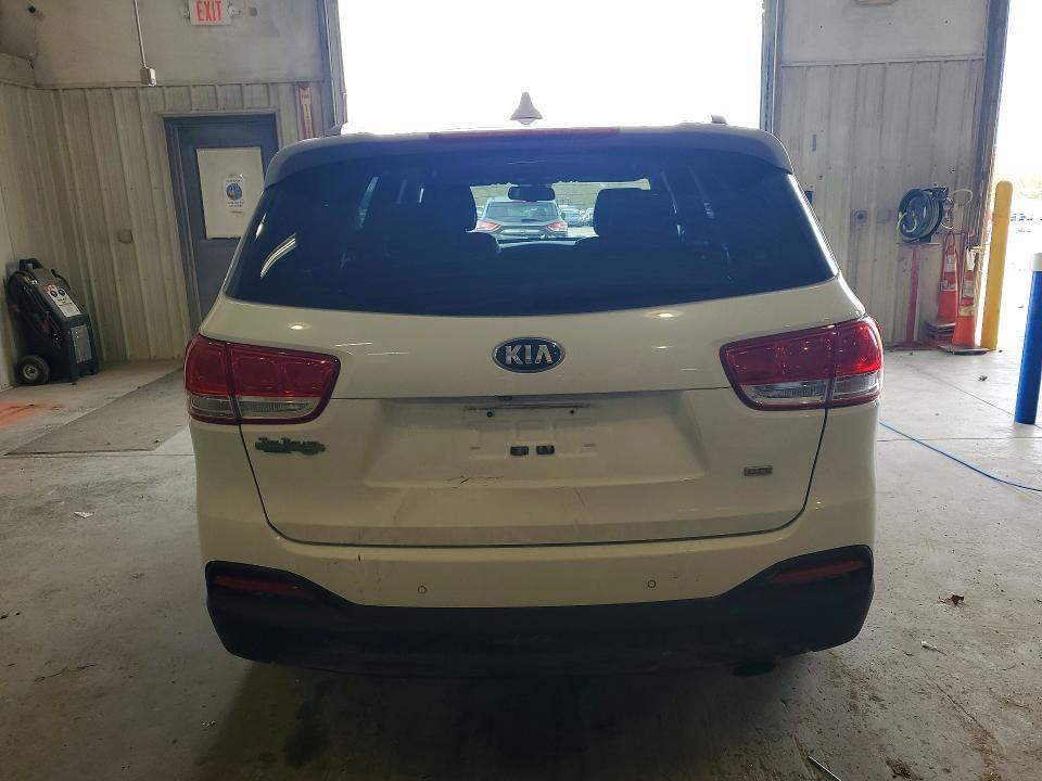 2016 KIA Sorento lx