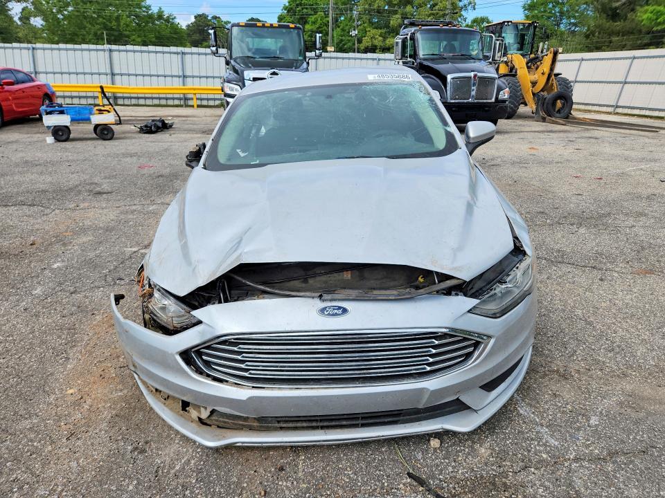 2018 Ford Fusion se Hybrid