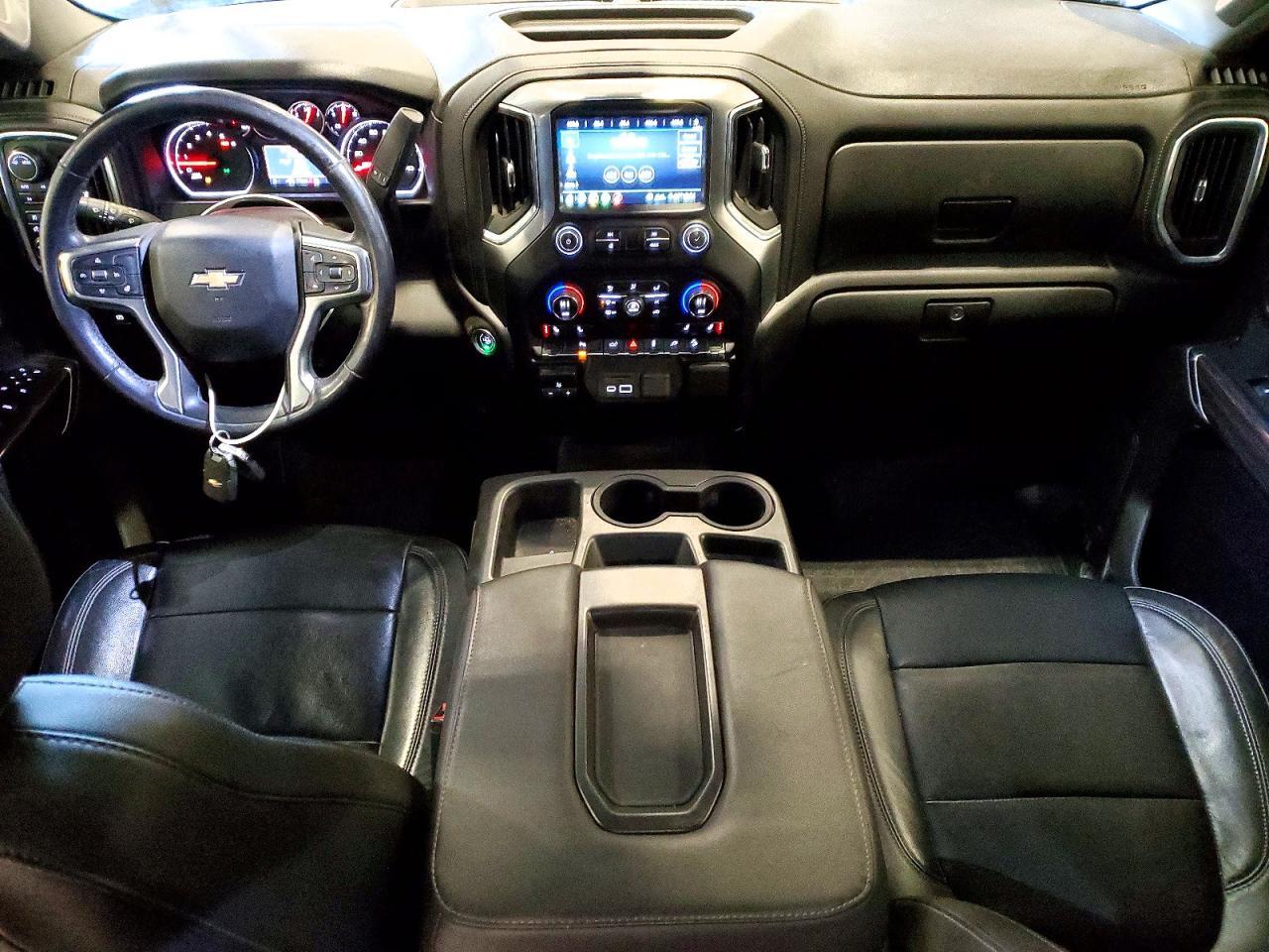 2020 Chevrolet Silverado K3500 LT