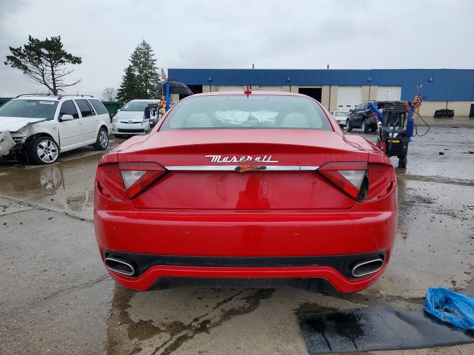 2014 Maserati Granturismo s