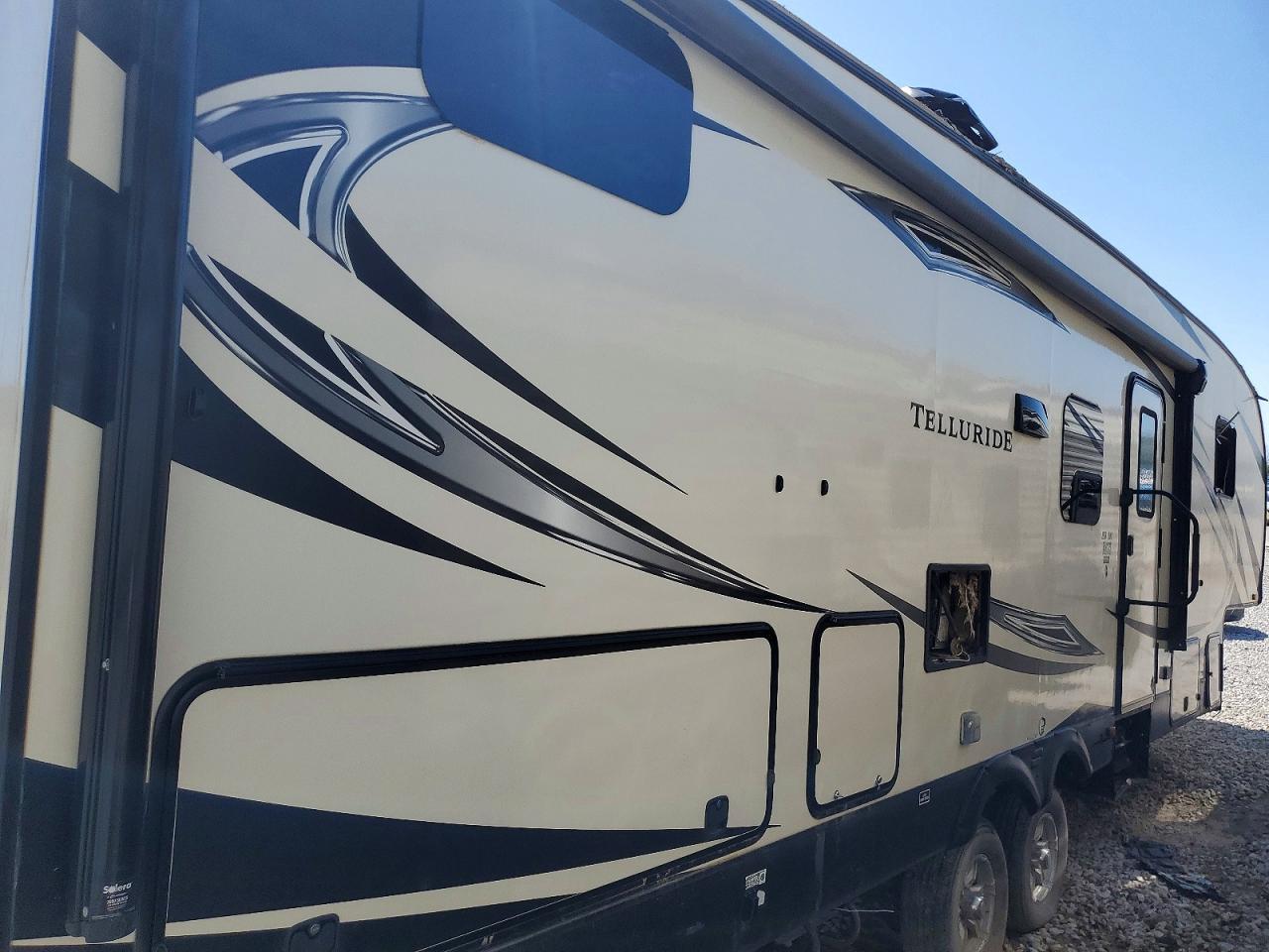 2019 Starcraft Telluride Camper