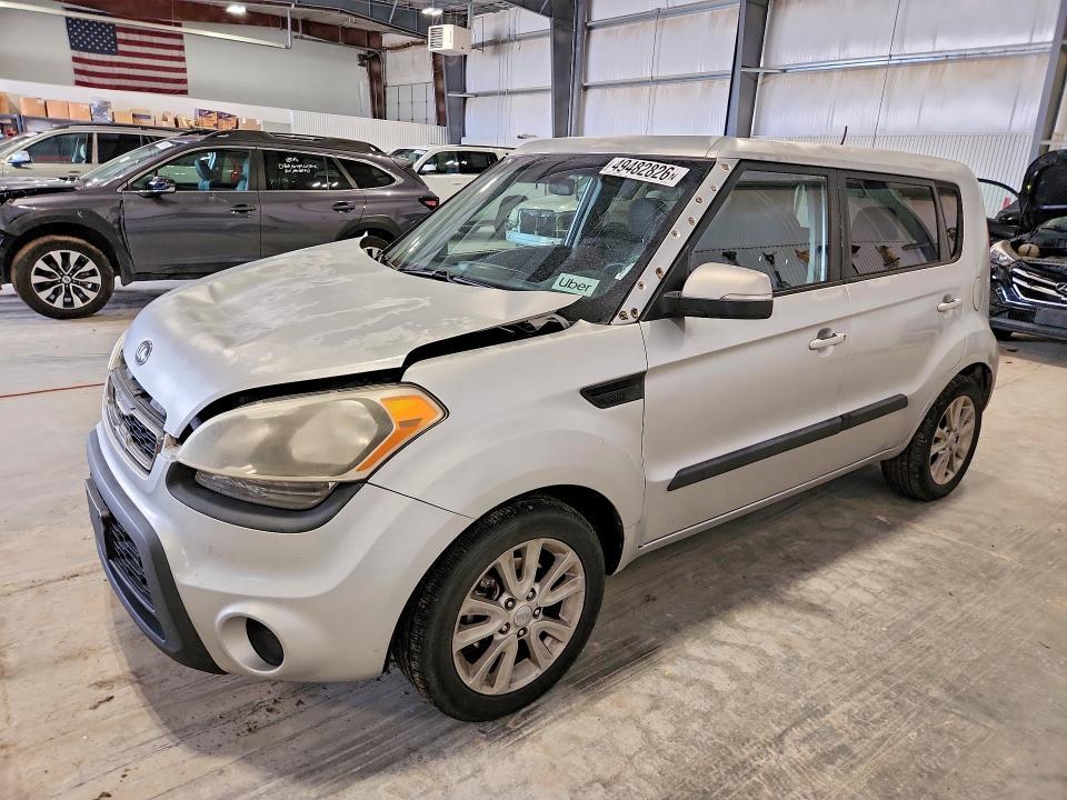 2013 KIA Soul +