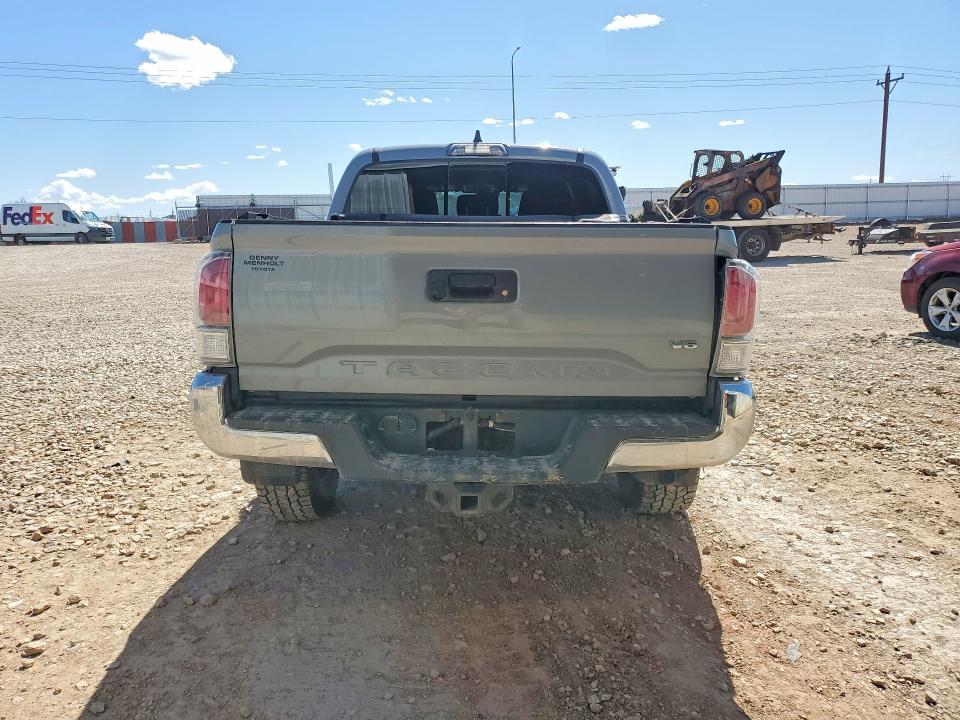 2020 Toyota Tacoma trd Off-road