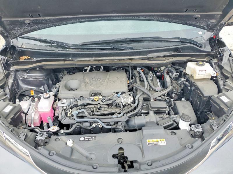 2025 Toyota Sienna xle 8-passenger