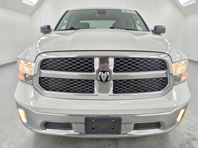 2023 Dodge RAM 1500 Classic SLT