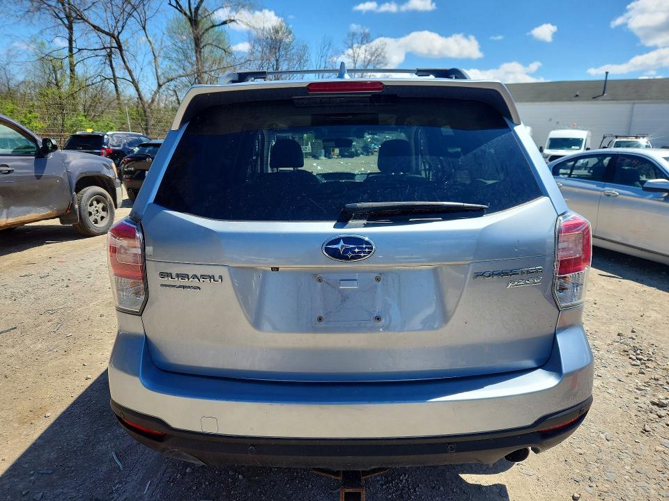 2017 Subaru Forester 2.5i Touring