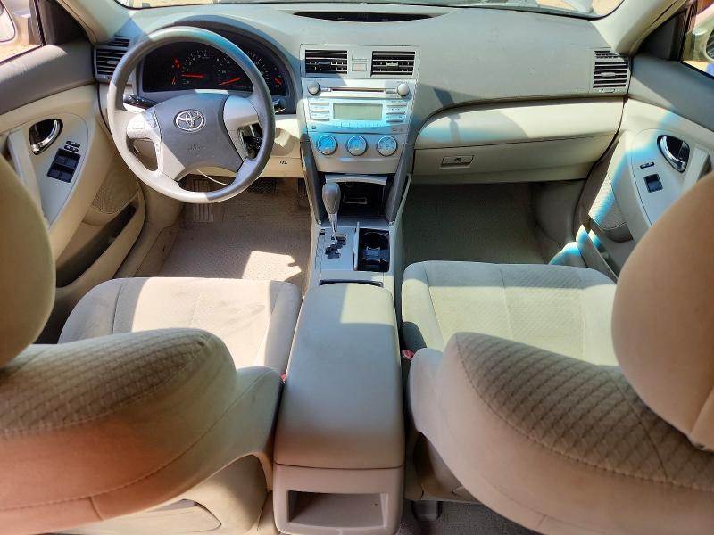 2009 Toyota Camry le
