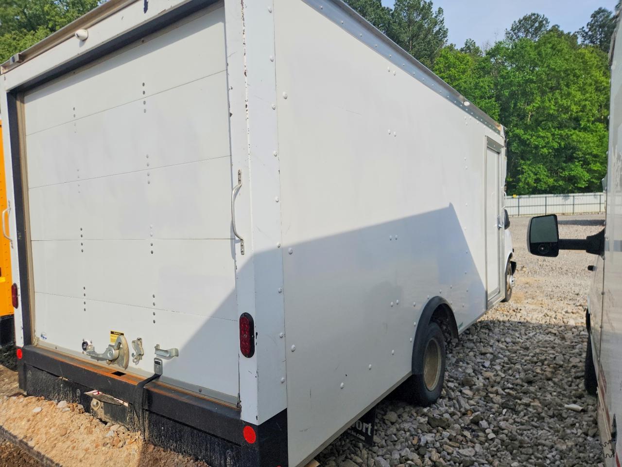 2022 Chev Rolet Express Delivery Truck