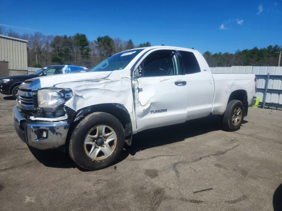 2017 Toyota Tundra SR5