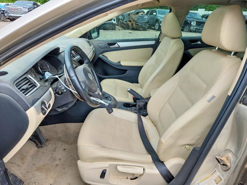 2023 Volkswagen Jetta se