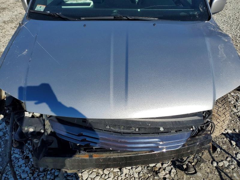 2014 Chrysler Town & Country s