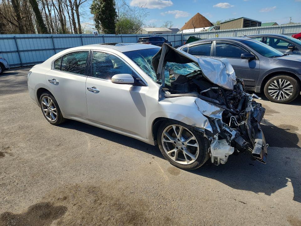2014 Nissan Maxima 3.5 sv