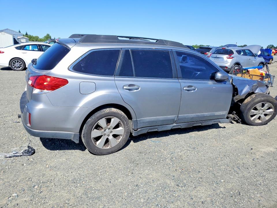 2010 Subaru Outback 2.5i Premium