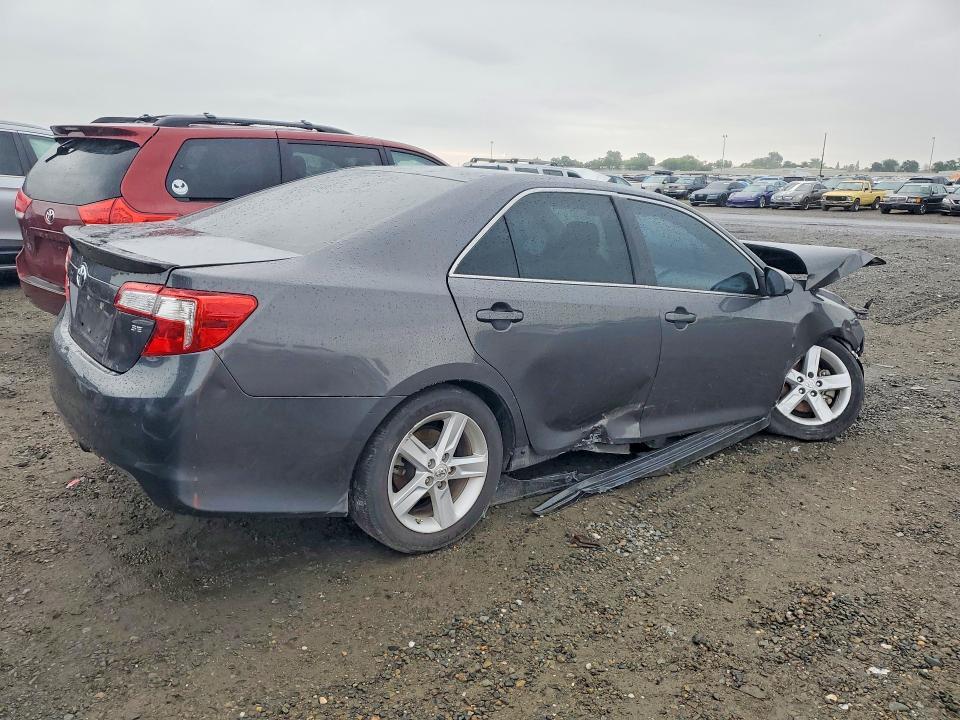 2012 Toyota Camry se