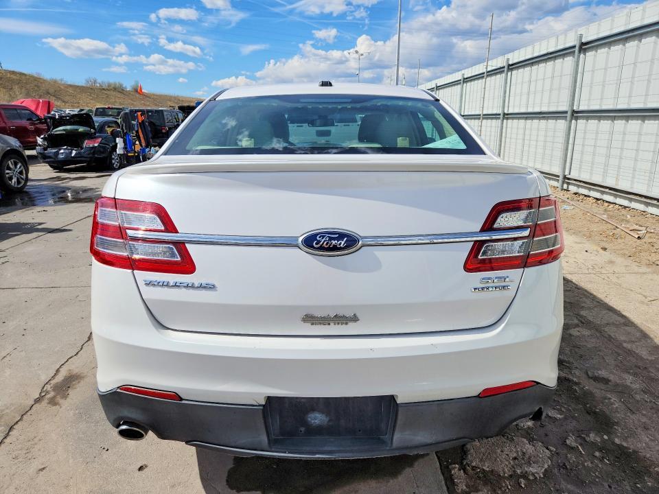 2013 Ford Taurus sel